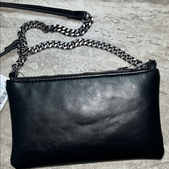 Maurice’s Black Crossbody Bag with Chain Strap NWT - Picture 5 of 9